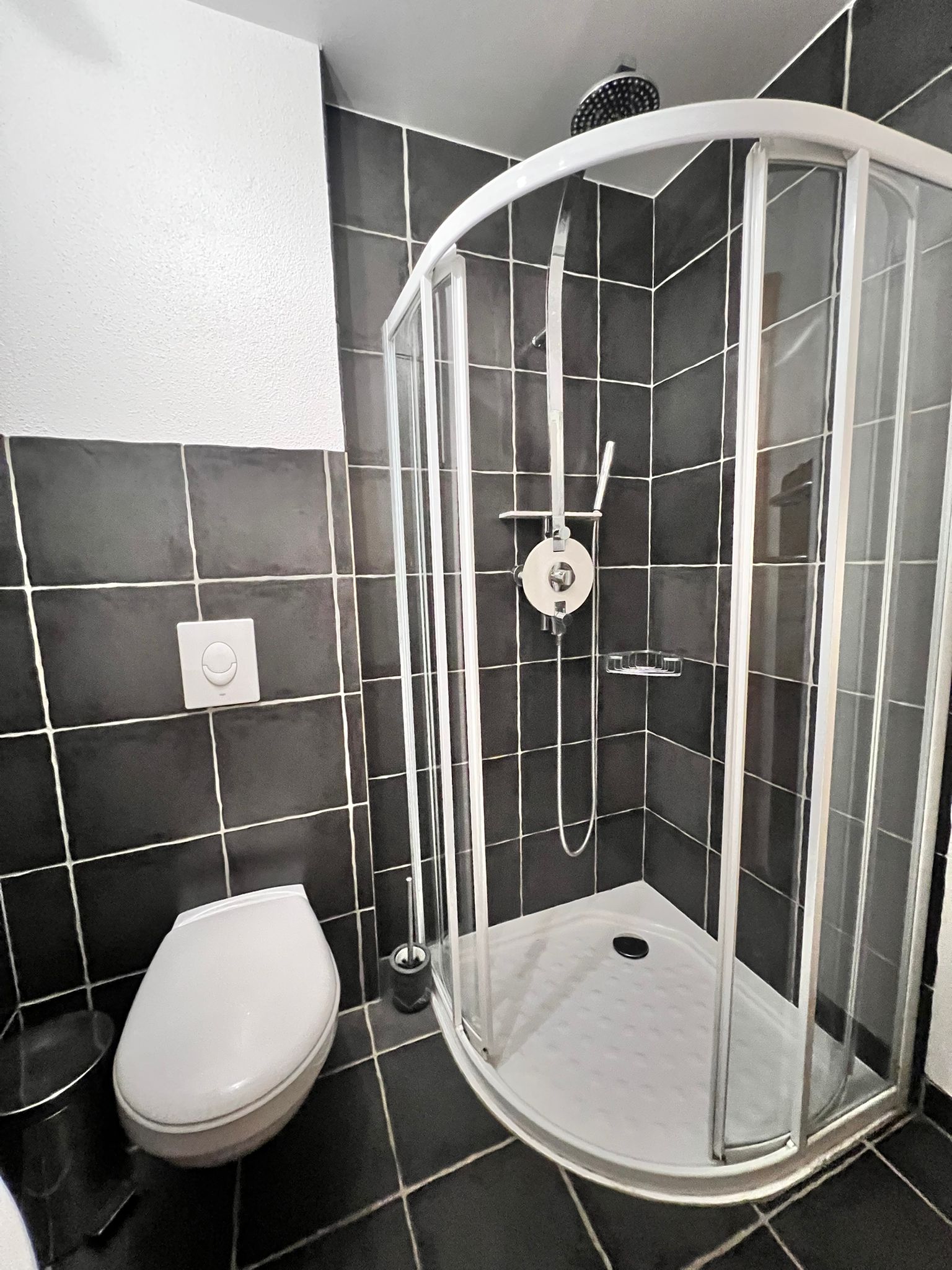 Salle de bain principale - Vue d'ensemble